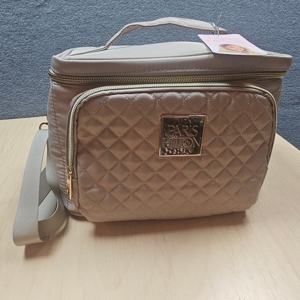 NWT Paris Hilton Quilted Travel Makeup Bag Multifunction Measurements in Photos - Picture 2 of 10